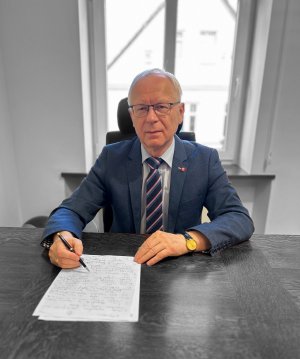 adw, Janusz Wanatko